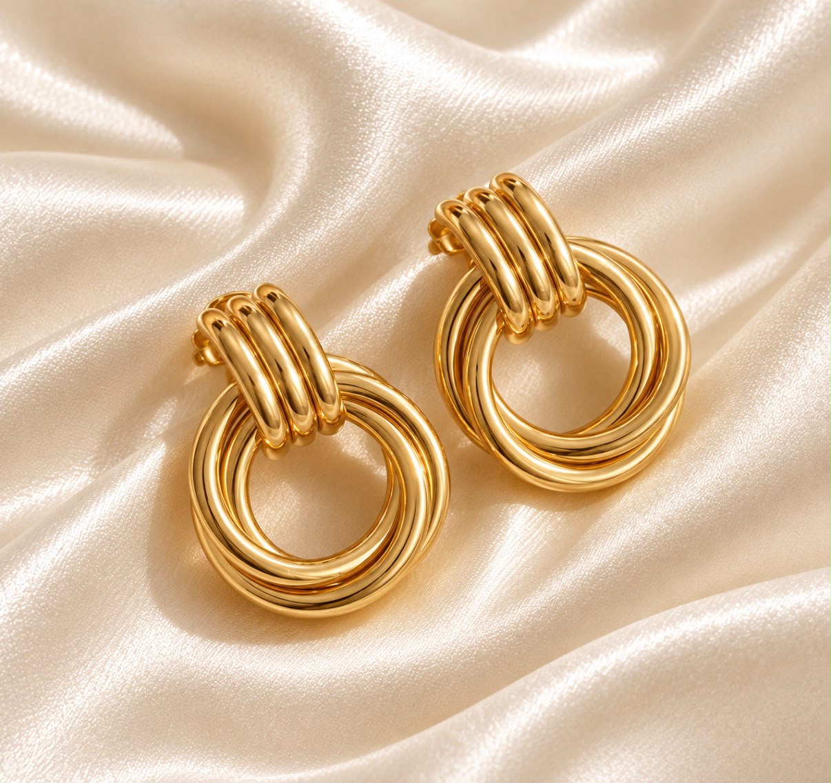 L&P Jewels — Isabella Hoop Earrings