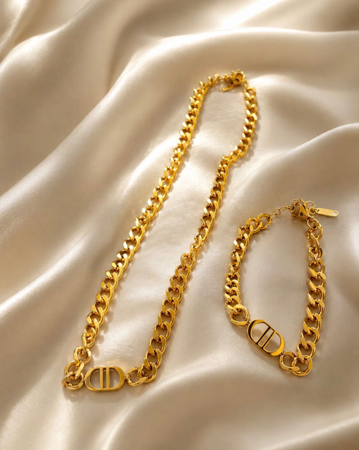 DD Bracelet & Chain Set — view 4